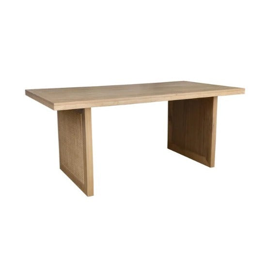 Rattan Comedor